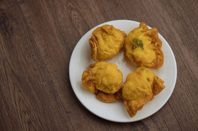 Fried Mayonnaise Shrimp Dumpling (4) *weekend only*.