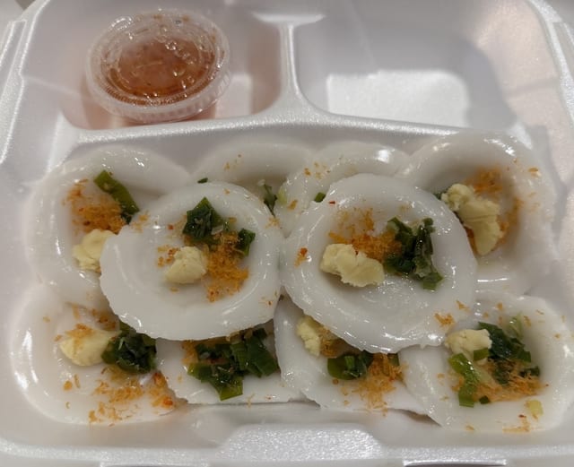Bánh Bèo Tôm Cháy (10 pcs).