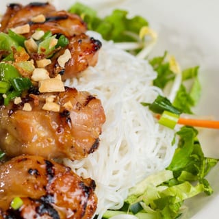 Bún Bò Lá Lốt